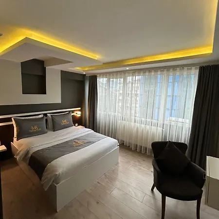 Sara * Provincia di Istanbul