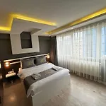 Sara * اسطنبول