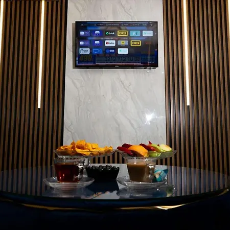 Sara * איסטמבול