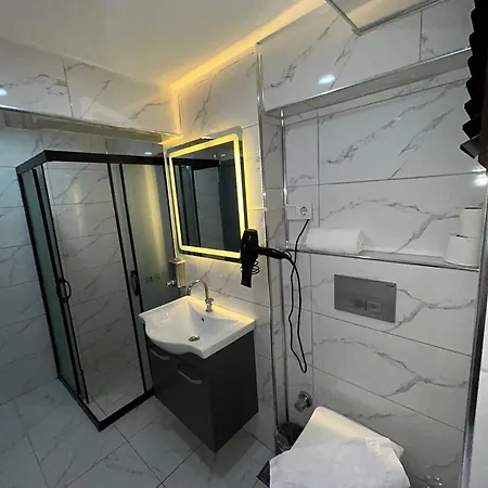 מלון דירות Sara *