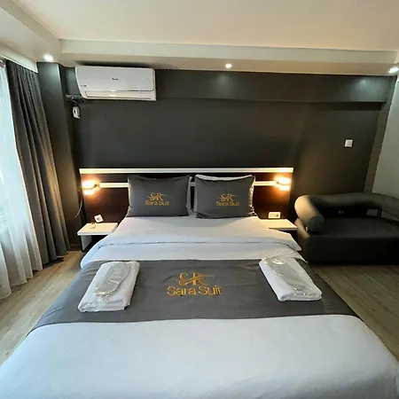 Sara Apartahotel