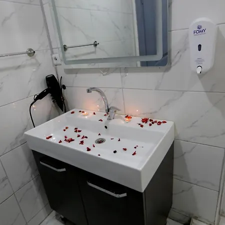 Apart Otel Sara Suit